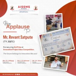 Mr.-Revant-Satpute-TY-ETC-on-securing-the-third-Prize-at-the-Innovative-Project-Idea-Competition-1024x1024